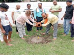 इटावा में शहीद मारून सिंह लोधी की स्मृति में पौधारोपण