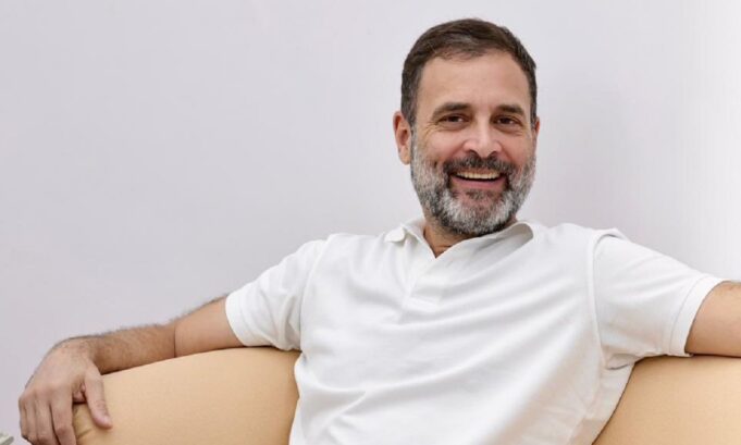 राहुल गांधी ने किया Flying Kiss? गुस्से में स्मृति ईरानी, कही यह बात