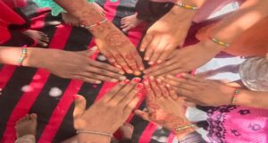 पांच नदियों के संगम पर बच्चों ने खुद से बनाई राखी और लिया खास संकल्प