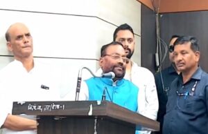 स्वामी प्रसाद मौर्य बोले ‘देश को लूट रहीं 3 गद्दियां’