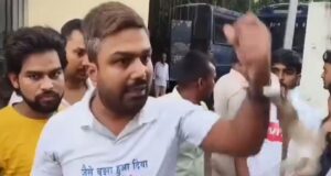 तेजस्वी को ललकारा! एक दिन हमारी भी सरकार बनेगी,‘चारा चोर का बेटा नहीं, डरने वाला नहीं हूं’ manish kashyap bihar