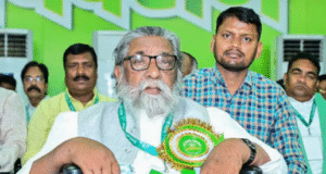 हेमंत सोरेन के पिता और झारखंड के पूर्व सीएम शिबू सोरेन का निधन. आज मैं शून्य हो गया हूं: बेटे ने किया भावुक ट्वीट Former Jharkhand CM Shibu Soren dies