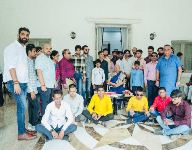 राजेश सिंह दयाल फाउंडेशन ने दृष्टिबाधित बच्चों संग मनाया रक्षाबंधन, लखनऊ में 600-बेड अस्पताल के निर्माण कार्य को दी गति rajesh foundation