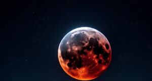 चन्द्र ग्रहण 2025: 7 सितंबर को लगने वाला चंद्र ग्रहण, 12 राशियों पर इसका प्रभाव और बचाव के उपाय Lunar eclipse